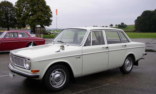 Volvo 144 #6