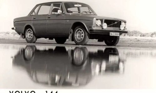Volvo 144 #13