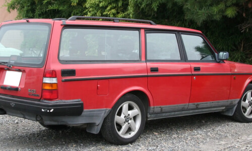 Volvo 240 #11
