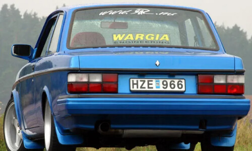 Volvo 240 #15