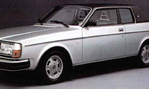 Volvo 262C #10