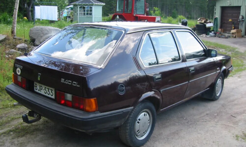 Volvo 340 #7