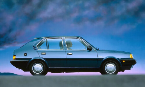Volvo 340 #9