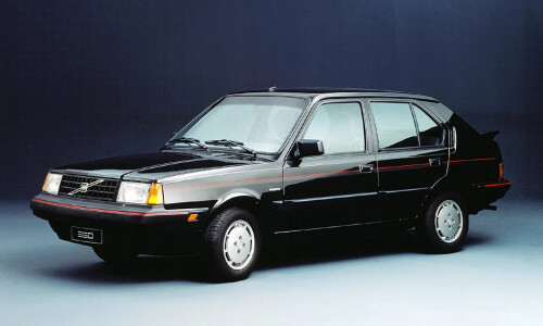 Volvo 360 #3