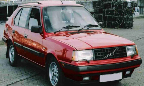 Volvo 360 #10