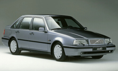 Volvo 440 #6