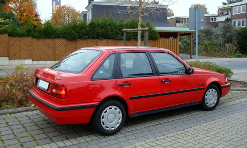 Volvo 440 #12