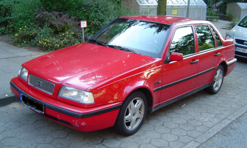Volvo 460 #1