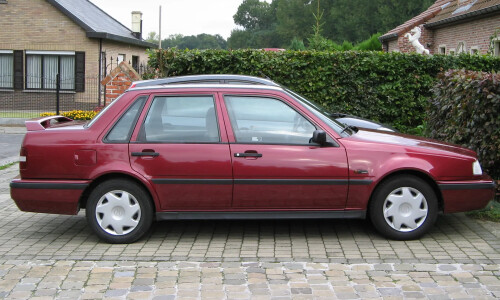 Volvo 460 #7