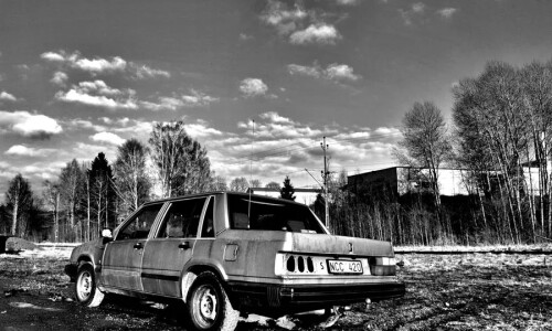 Volvo 740 #17
