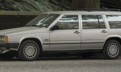 Volvo 745 #2