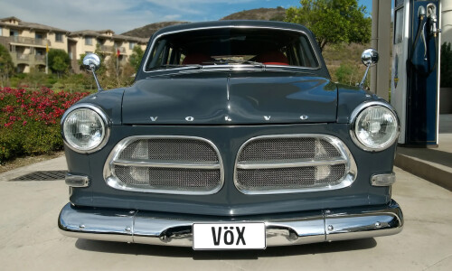Volvo Amazon #8
