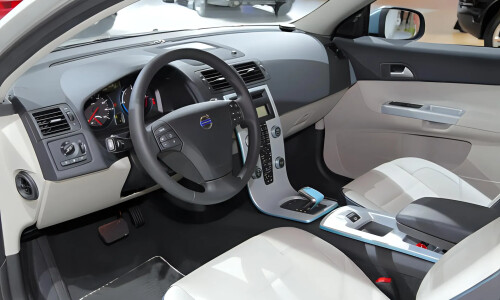 Volvo C30 Electric #10