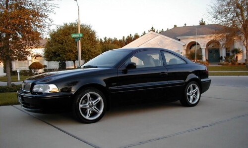 Volvo C70 Coupé #11