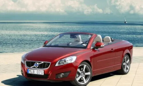 Volvo C70 Coupé-Cabrio #2