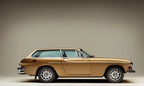 Volvo P 1800 ES #3