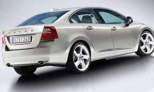 Volvo S60 #1