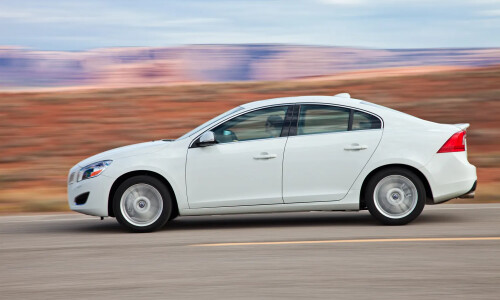 Volvo S60 Move #4