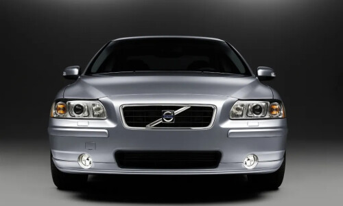 Volvo S60 Silver Edition #2