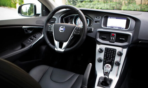 Volvo V40 #3