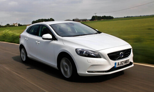 Volvo V40 #7
