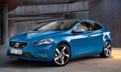 Volvo V40 #10