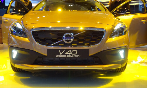 Volvo V40 #11