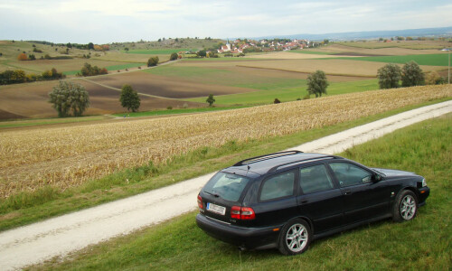 Volvo V40 2.0T #1