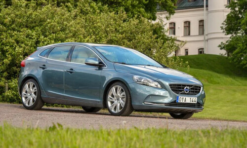 Volvo V40 Cross Country #8