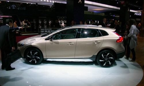 Volvo V40 Cross Country #15