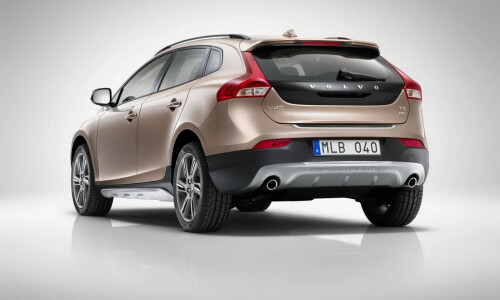 Volvo V40 Cross Country #17