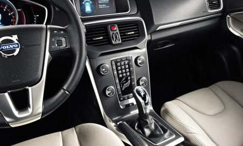 Volvo V40 D2 #4