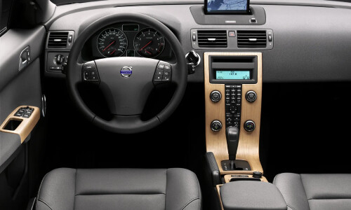 Volvo V50 #4