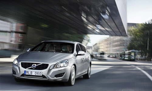 Volvo V60 DRIVe #8