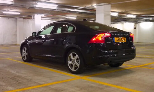 Volvo V60 DRIVe #11