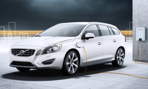 Volvo V60 Plug-in-Hybrid #1