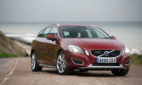 Volvo V60 Plug-in-Hybrid #5