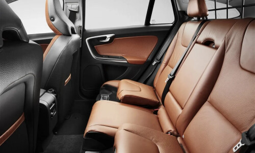 Volvo V60 Plug-in-Hybrid #10