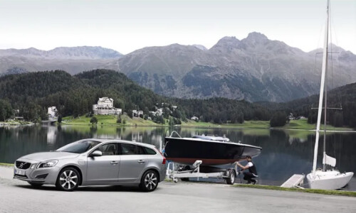 Volvo V60 Plug-in-Hybrid #15