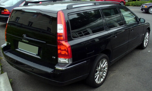 Volvo V70 #8