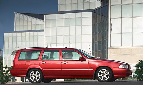 Volvo V70 #10
