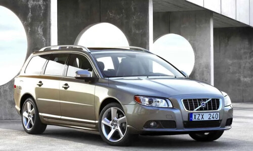 Volvo V70 2.4 D #8