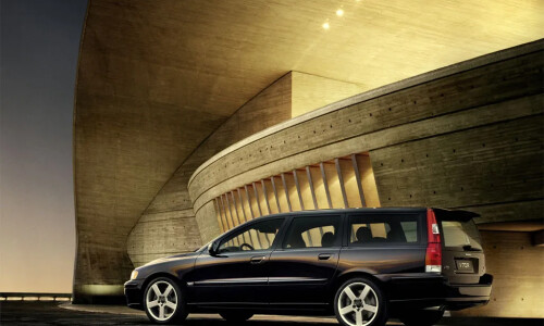 Volvo V70 Move #3
