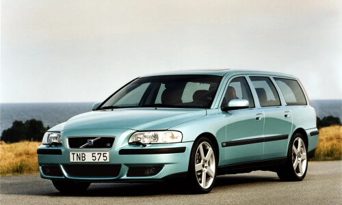 Volvo V70 R #13