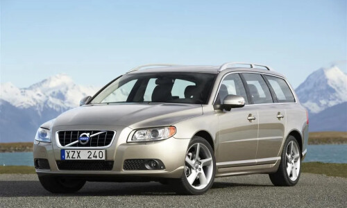 Volvo V70 Silver Edition #9