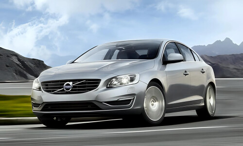Volvo V70 Silver Edition #10