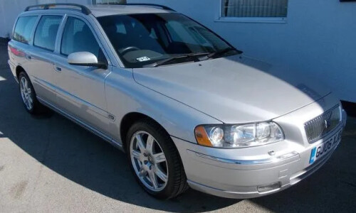 Volvo V70 Silver Edition #13
