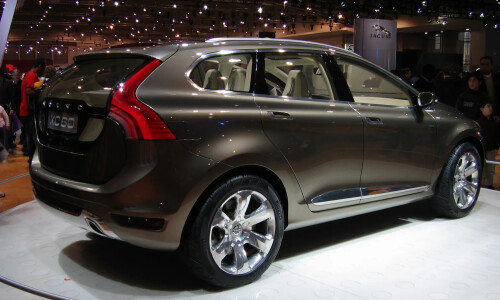 Volvo XC60 #7