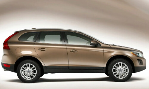 Volvo XC60 #13