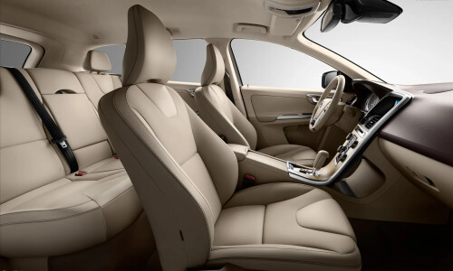 Volvo XC60 #16